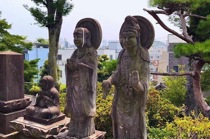 Tokyo Ikebukuro Walking Tour Feat 7 Lucky Gods - FAQ