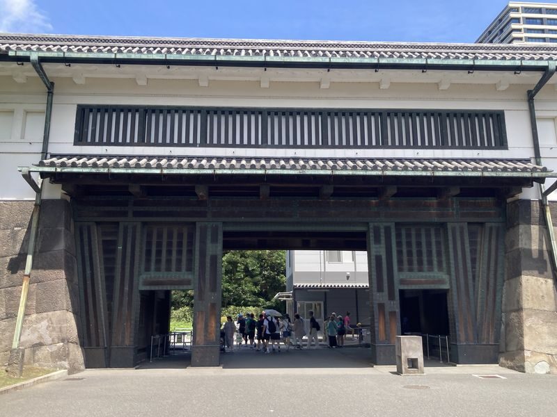 Tokyo Imperial Palace & East Garden Half-Day Private Tour - The value of a guide who makes history approachable