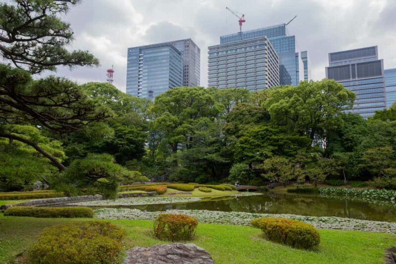 Tokyo: Imperial Palace, Tokyo Tower, & Station Guided Tour - The Sum Up