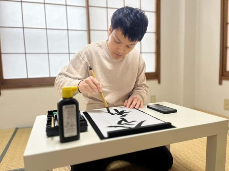 Tokyo: Japanese Calligraphy Lesson with Skilled Instructor - The Sum Up