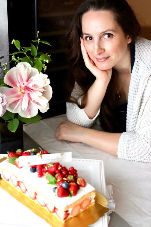 Tokyo: Jewelry Sweets Experience With Kaori - Pricing and Booking Details