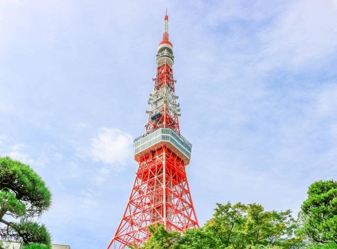 Tokyo/ Kamakura/ Mount Fuji/ Mount Omuro Customized Small Group Tour - One vehicle, several very different days