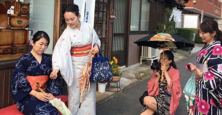 Tokyo: Kimono Dressing, Walking, and Photography Session - Activity Details