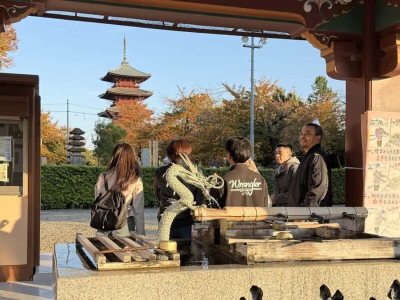 Tokyo: Local Culture Tour with Sushi and Art Experience - Discovering Tokyos Local Charm