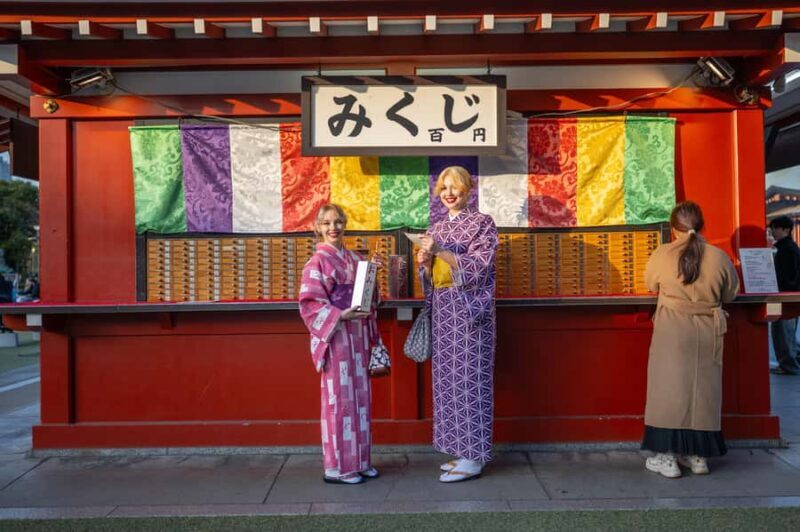 Tokyo: Luxury Kimono Walking Tour w/ Local Guide opt. Vegan - Authentic Insights from Past Participants