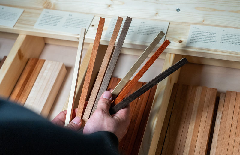 Tokyo: Make Your Own Chopsticks Shibuya - What the price includes, and where extras add up
