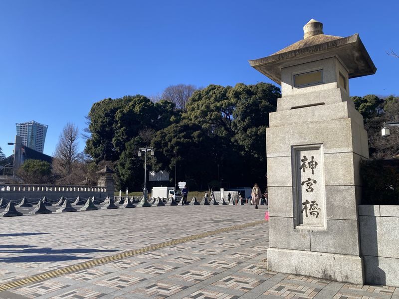 Tokyo: Meiji Jingu Historical Walking Tour with an expert guide - Timing, meeting point, and practical details