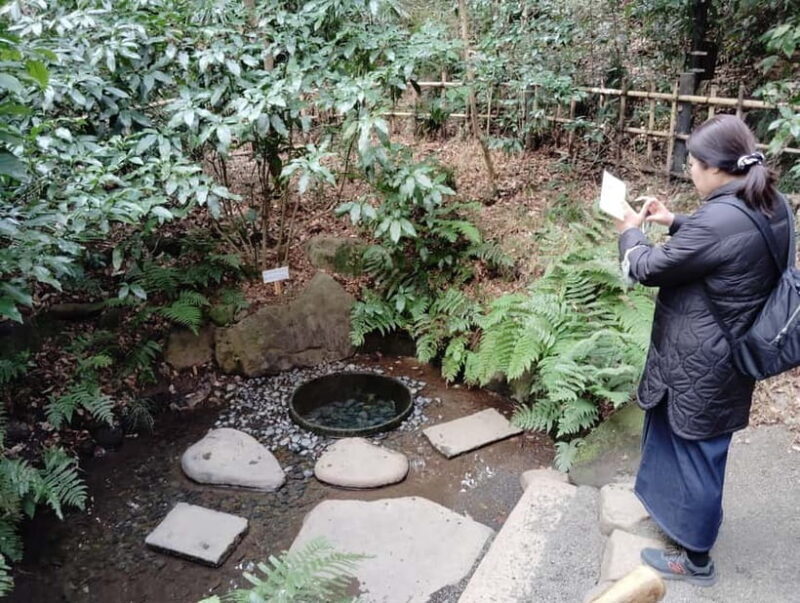 Tokyo: Meiji Jingu Shrine & Inner Garden Guided Tour (2h) - FAQ