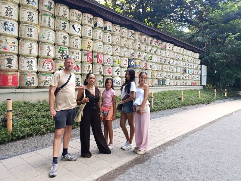 Tokyo Meiji Shrine Cultural Guided Walking Tour - Shrine customs, explained at the main hall