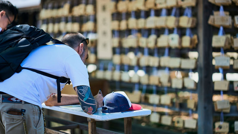 Tokyo: Meiji Shrine Walking Tour - Shintoism & Imperial System - The guide makes the difference
