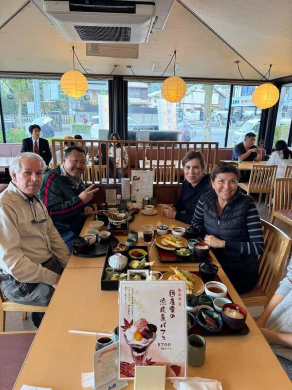 Tokyo: Midnight Halal Ramen and Mosque Tour with Guide - Good To Know