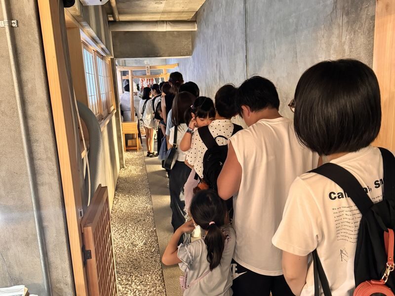 Tokyo Miko Experience: Photo Spots & DIY Shrine Amulet/Bracelet - Adding the miko costume experience