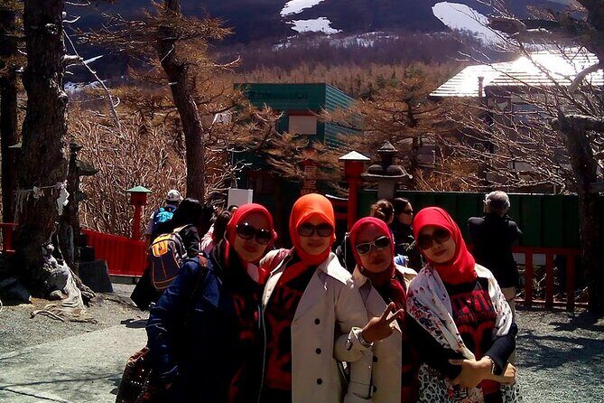 Tokyo Mountain Fuji 5th Station Day Tour 9-Person Tour - FAQ