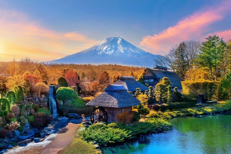 Tokyo: Mt Fuji & Hakone 6 Spots Tour w/ Bullet Train - Oshino Hakkai’s spring-fed ponds
