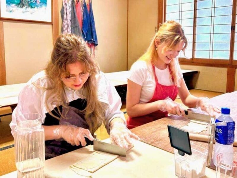 Tokyo: Mt Fuji, Lake Cruise and Noodles Making Experience - Wrapping Up: Is This Tour Right for You?