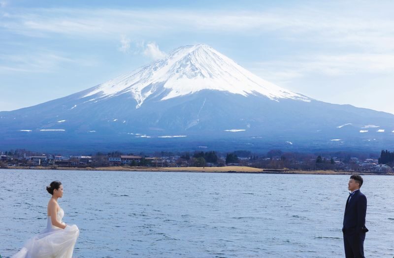 Tokyo & Mt. Fuji Wedding Dress Kimono One-Day Pre-Wedding Photoshoot Experience (All-Inclusive Package) - The transfer to Mount Fuji