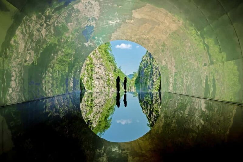 Tokyo: Naeba Ski, Kiyotsu Gorge and Fruit Picking Two Days - Who Should Consider This Tour?