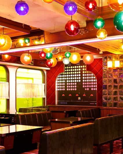 Tokyo Nakano: Anime Tour Japanes Subcluture and Pachinko - Nakano Broadway Highlights