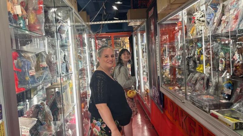 Tokyo: Nakano Broadway Treasure Hunt Walking Tour - Good To Know