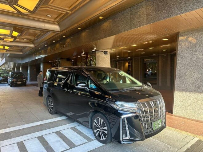 Tokyo Narita Airport NRT: One-Way/Roundtrip Private Transfer - Experience and Vehicle Amenities