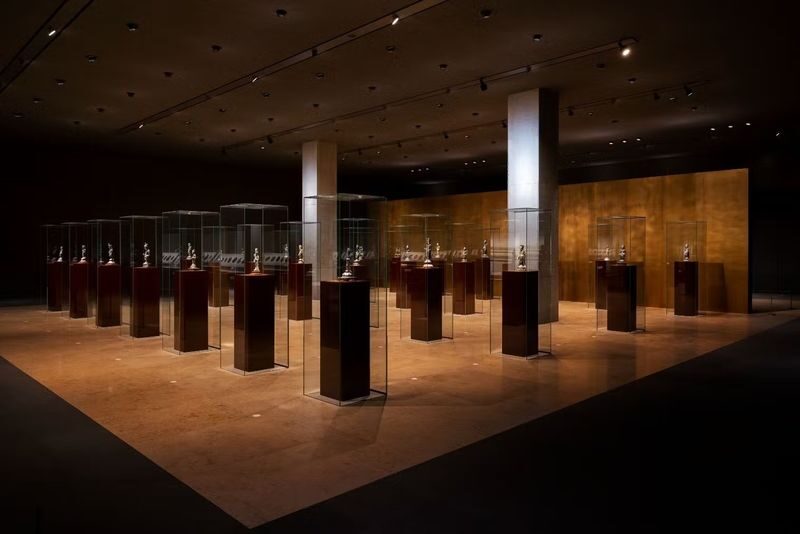 Tokyo National Museum - See more than one building, but do not race