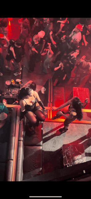 Tokyo NIGHT CLUB TOUR with a VIP Table & Drinks with Dinner - An In-Depth Look at the Tokyo Night Club Tour Experience