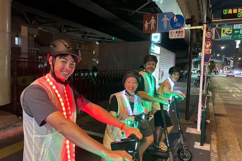 Tokyo Night E-Scooter Tour with Tokyo Tower - Who should book this tour?