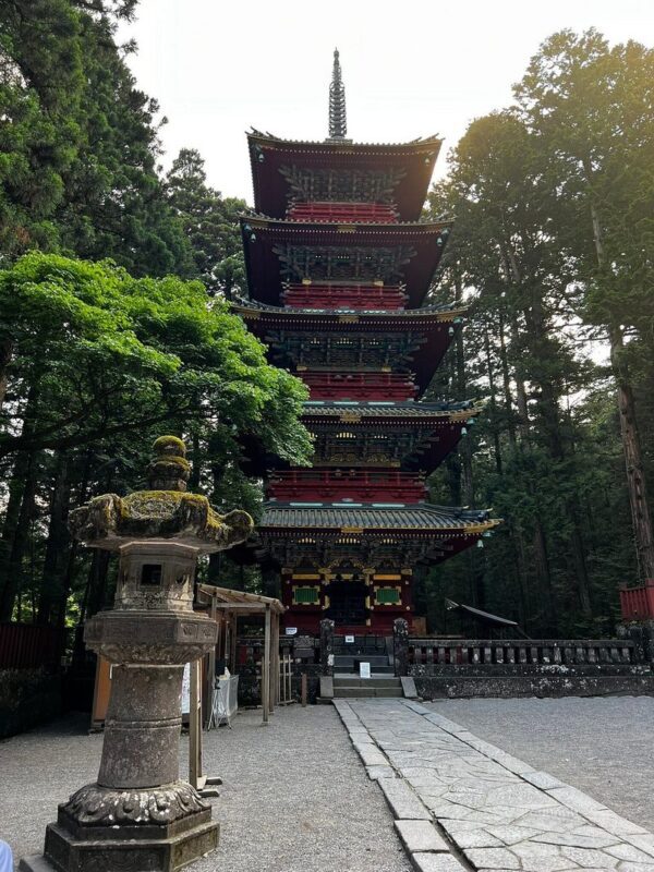 Tokyo Nikko Private Full-Day Temples Tour - Shinkyo Bridge and the shrine district
