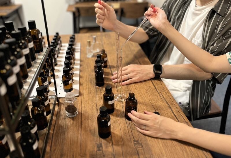 Tokyo: Omotesando Original Perfume Making Workshop - Key points before you book