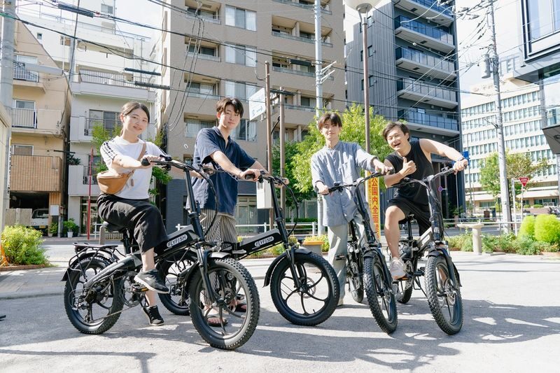 Tokyo: Private 2-Hour E-Bike Ride, City or Imperial Palace - A two-hour ride through Tokyo’s center