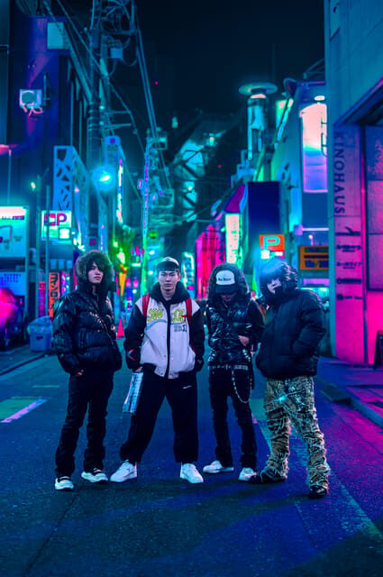 Tokyo Private photo tour with Nightstreet Neon photographer - Exploring the Details of the Tokyo Photo Tour