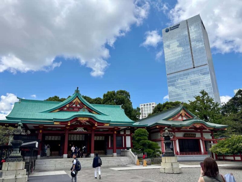 Tokyo: Private Spiritual Shrines Tour by Car with Guide - In Summary