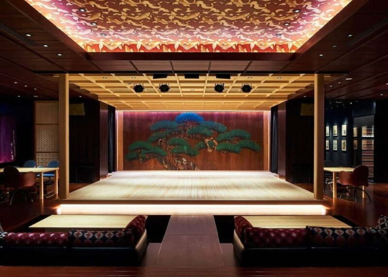 Tokyo: Private Tour and Traditional Performance with Dinner - A Guided Walking Tour of Tokyo’s Highlights