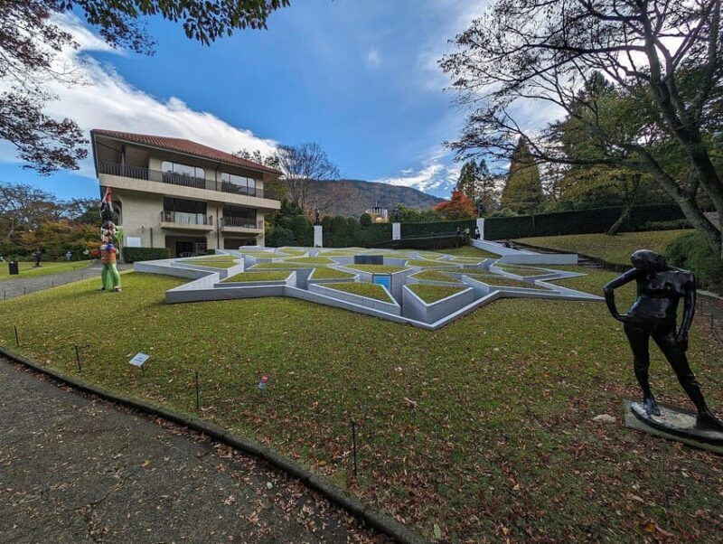 Tokyo private tour by car with pick up - Frequently Asked Questions