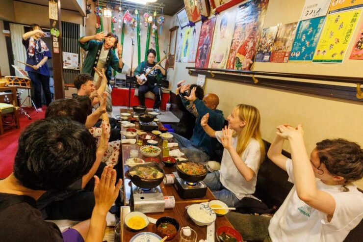 Tokyo: Quaint Restaurant With Dining and Cultural Experience - Good To Know