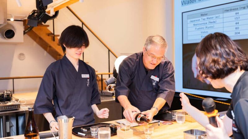 Tokyo Sake Tasting & Wagyu Sukiyaki Cooking Class - Good To Know