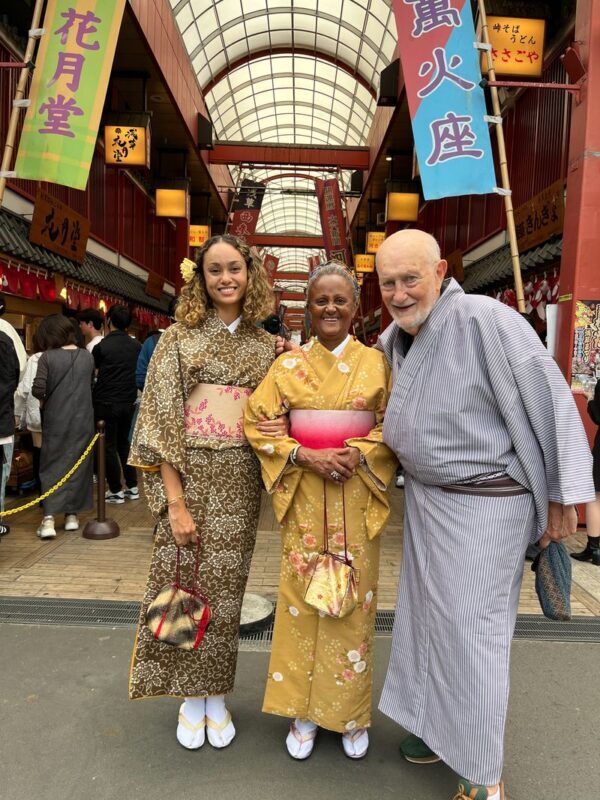 Tokyo Senso-ji Temple Half-Day Private Tour - A private guide who can shape the day