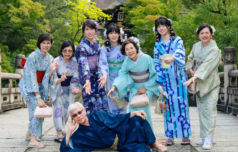 Tokyo Senso-ji Temple | Local Photographer Travel Photography Experience | Free Props Rental + Unlimited Number of People + All Original Photos Delivered | Provided by JBS photo - Who will get the most from this shoot