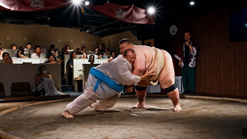 Tokyo: Shibuya Sumo Show with Drink and Photo - What the $42.15 starting price gets you