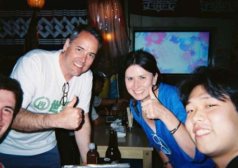 Tokyo: Shinjuku Bar Hopping & Cultural Exchange with Locals - Good To Know