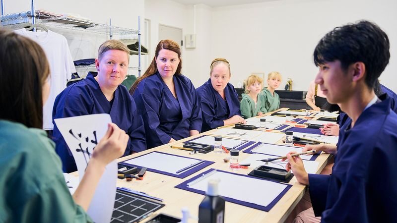 Tokyo: Shinjuku Calligraphy Workshop - Premium Package - Timing, booking, and a few useful checks