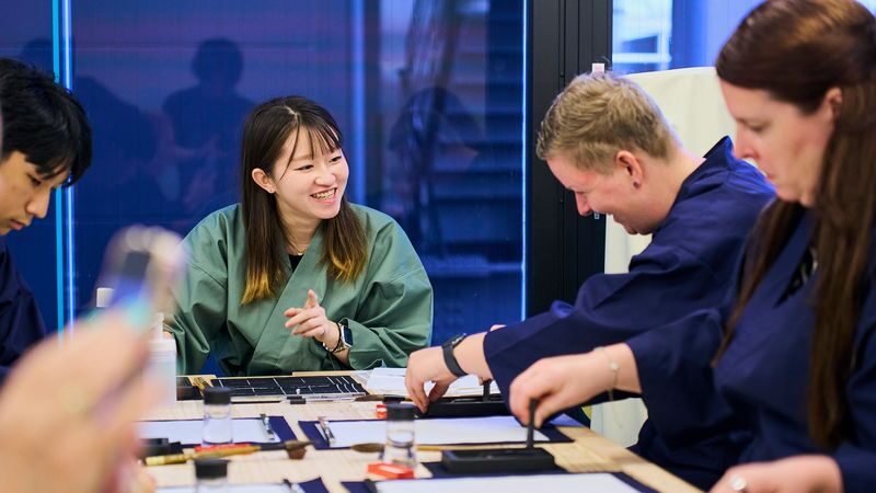 Tokyo: Shinjuku Calligraphy Workshop & Scroll - Should you book the Shinjuku calligraphy workshop?