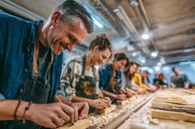 Tokyo Shinjuku Chopsticks Making Class - Who Should Try This?