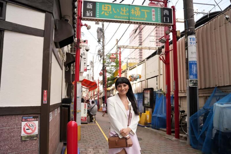 Tokyo Shinjuku Food/Street Culture Tour: 15 Dishes+3 Drinks - Deep Dive into the Itinerary