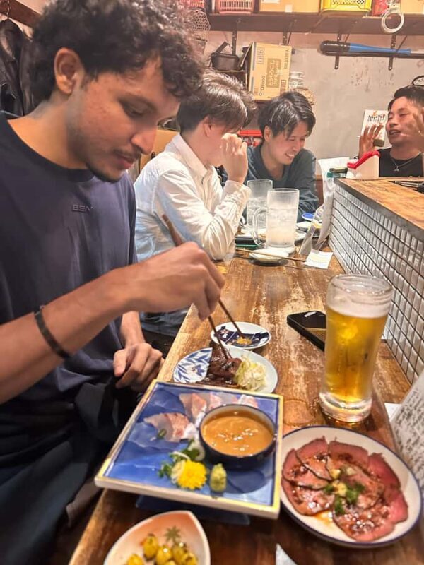 Tokyo: Shinjuku Izakaya Hopping Tour with Guide - Dive Into Tokyo’s Nightlife with a Shinjuku Izakaya-Hopping Tour