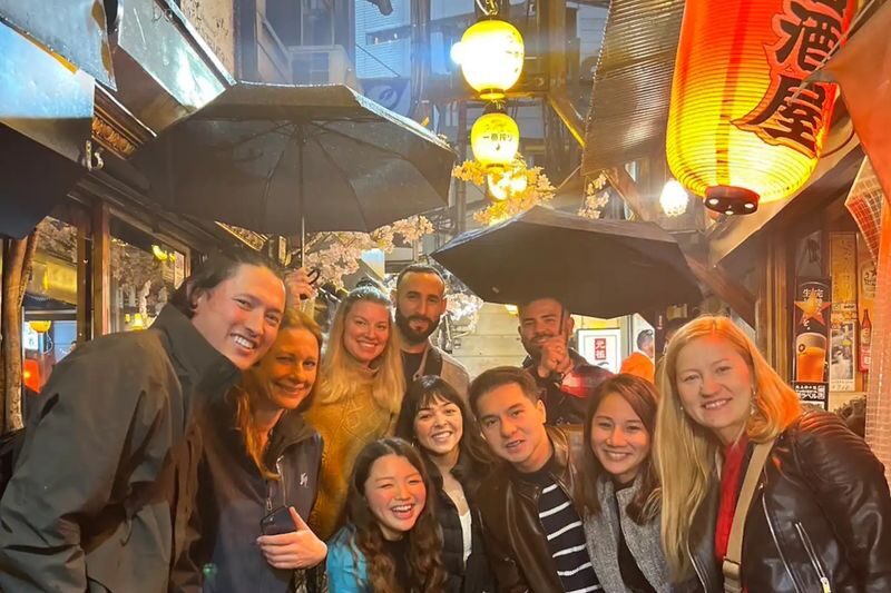 Tokyo: Shinjuku Local Bar & Izakaya Crawl Tour - What the price does and does not buy