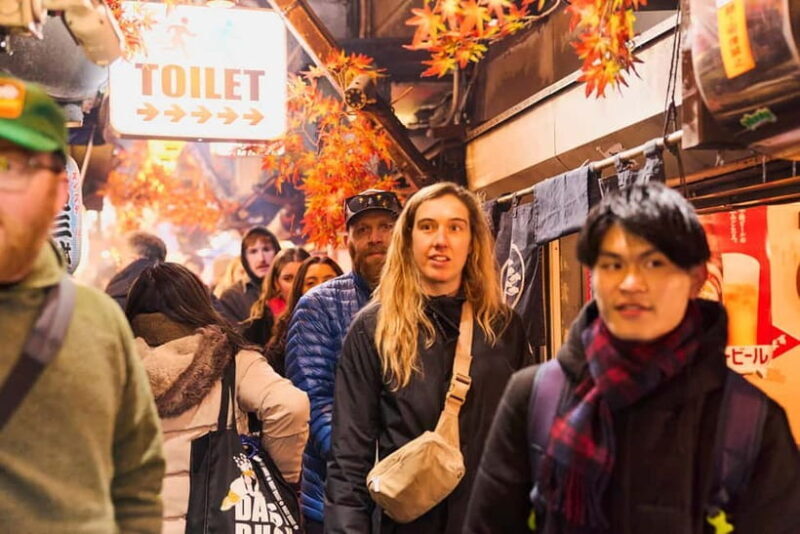Tokyo: Shinjuku Nightlife & Secret Backstreets Walking Tour - Good To Know