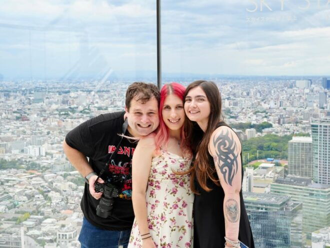 Tokyo: Shinjuku & Shibuya Historical Guided Photoshoot Tour - Customer Reviews