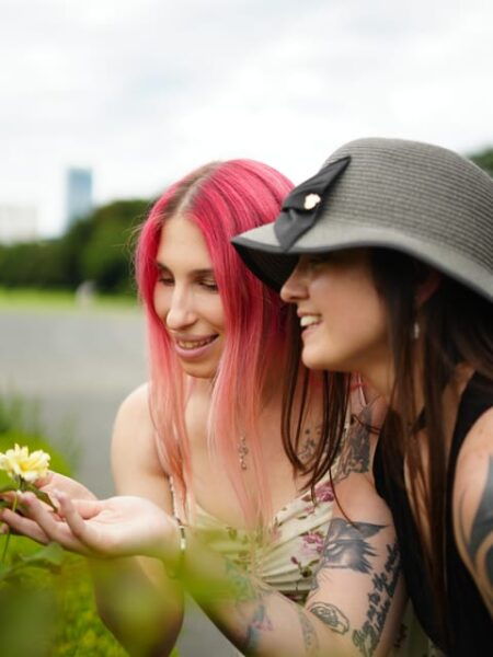 Tokyo: Shinjuku & Shibuya Historical Guided Photoshoot Tour - Local Cultural Insights