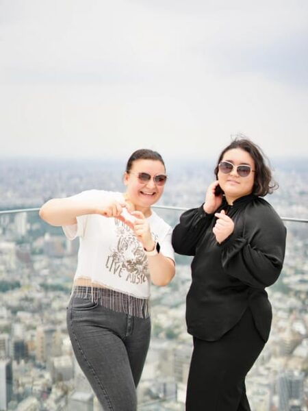 Tokyo: Shinjuku & Shibuya Historical Guided Photoshoot Tour - Booking Tips